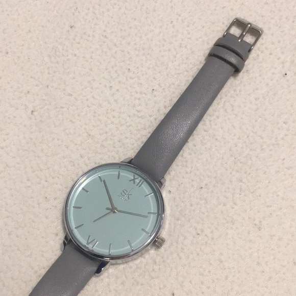 SK Shengke Leather Wristwatch - Picture 4 of 6